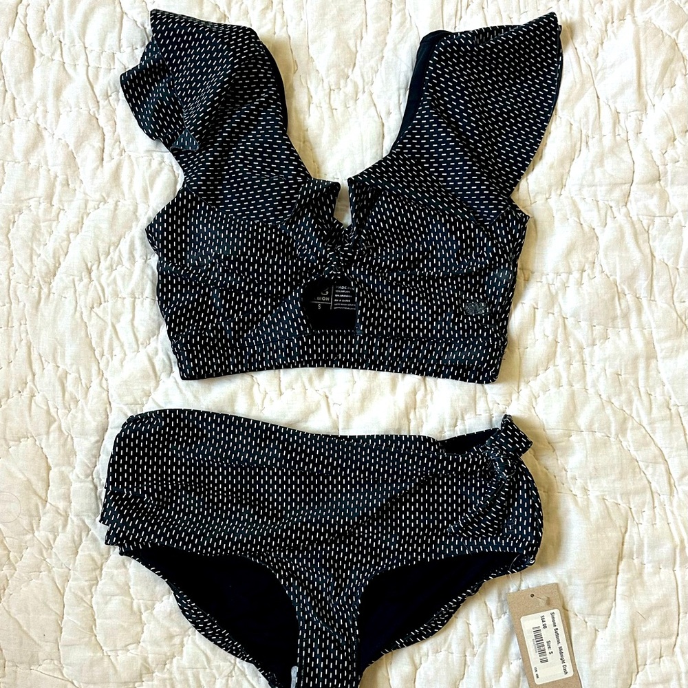 Albion Fit Size Small bikini set